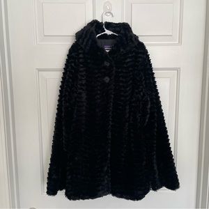 Patagonia Girls XL 14 Black Faux Fur Coat With Pockets